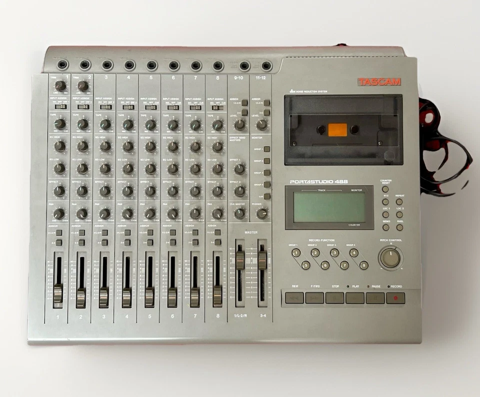 TASCAM PORTASTUDIO 488; 8-Kanal Kassettenrecorder; Manual und 12 Leerkassetten!!