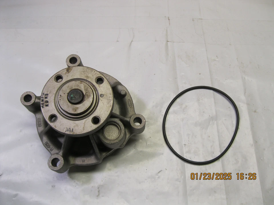 Reman Water Pump Cardone Industries 58-583 Foto 2 de 4