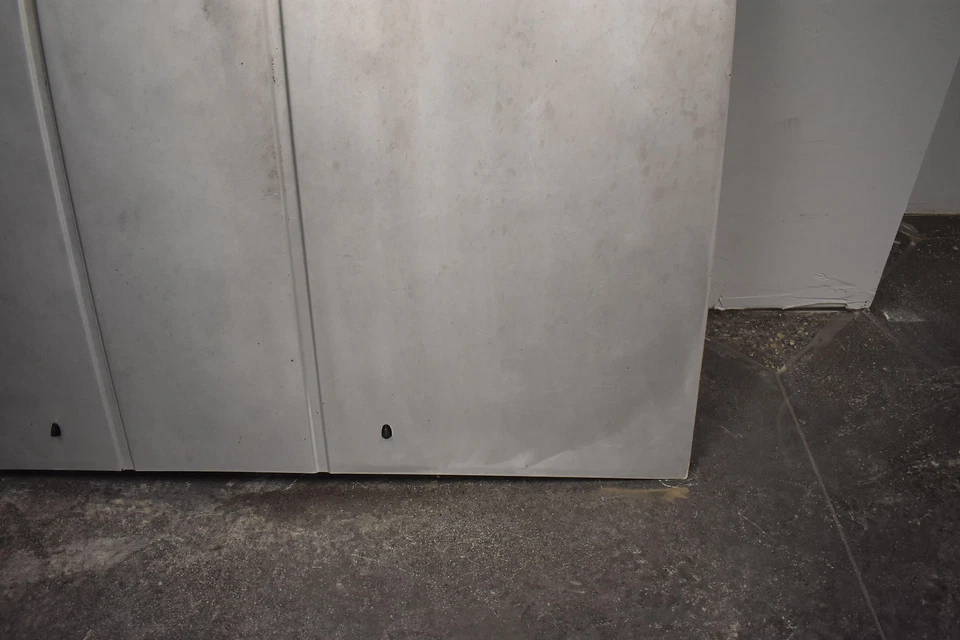 1986 - 1990 Nissan Pickup Silver Frost Metallic-549 Hood Panel - Image 4 of 4