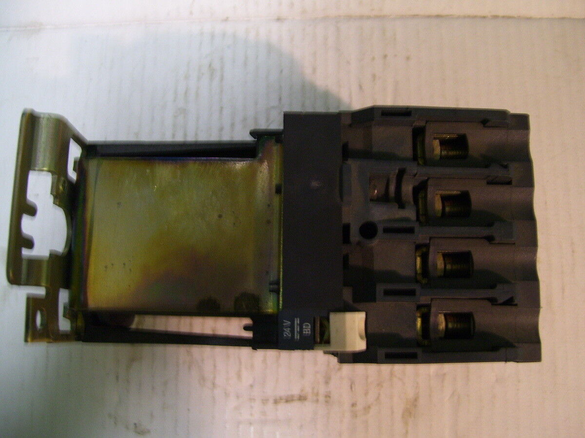 Foto 4 di 6
