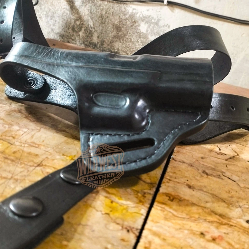 1911 Leather Horizontal Shoulder Holster with Dual Mag Pouch & Tie Down Straps. - Image 4 of 4