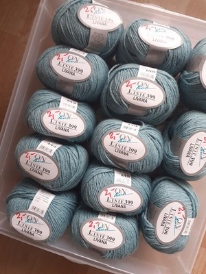 Online Linie 399 / Livana / Strickgarn / Farbe 0106 Hellblau / 650 Gramm
