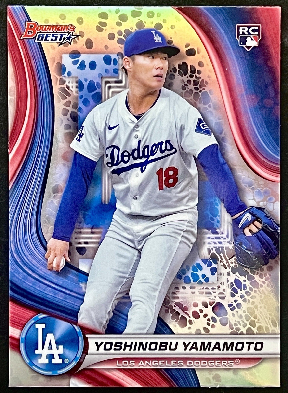 YOSHINOBU YAMAMOTO 2024 Bowman's Best REFRACTOR RC Rookie #34 Dodgers