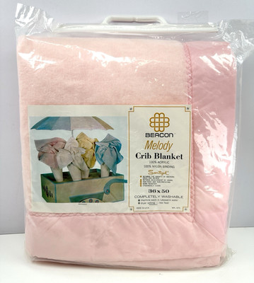 Vintage Beacon Crib Blanket Pink Baby Blanket Satin Trim All Around 36''x 50''