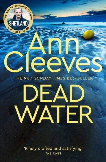 Dead Water by Ann Cleeves (Paperback Book)