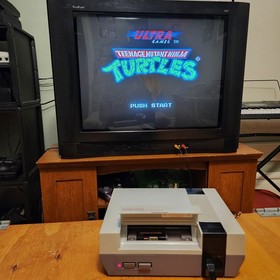 Teenage Mutant Ninja Turtles - Nintendo NES - solo carrello, testato e funzionante 