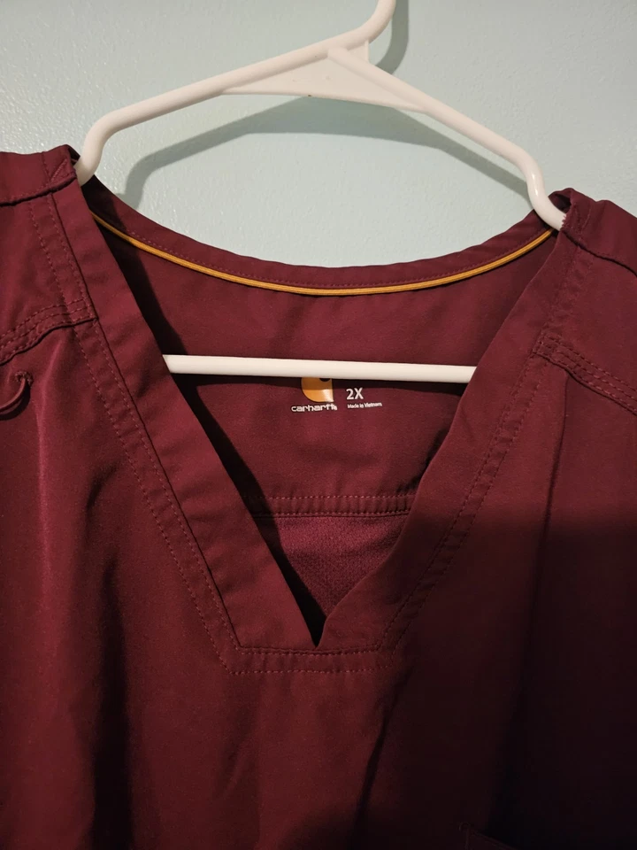 Carhartt Brand Burgundy Color Scrub Top  - sz 2x - Image 2 of 3