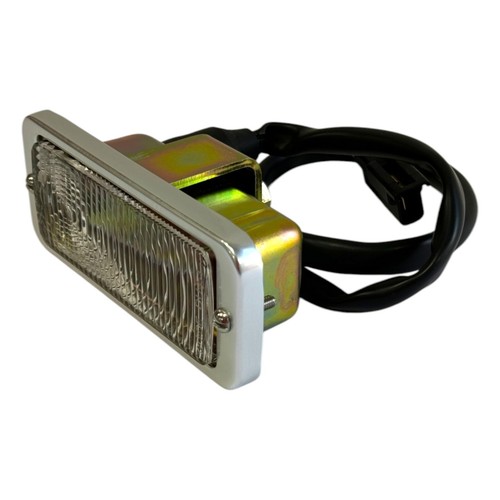 International Harvester Scout 80 800 Metro New Turn Signal Complete Assembly - Picture 1 of 7