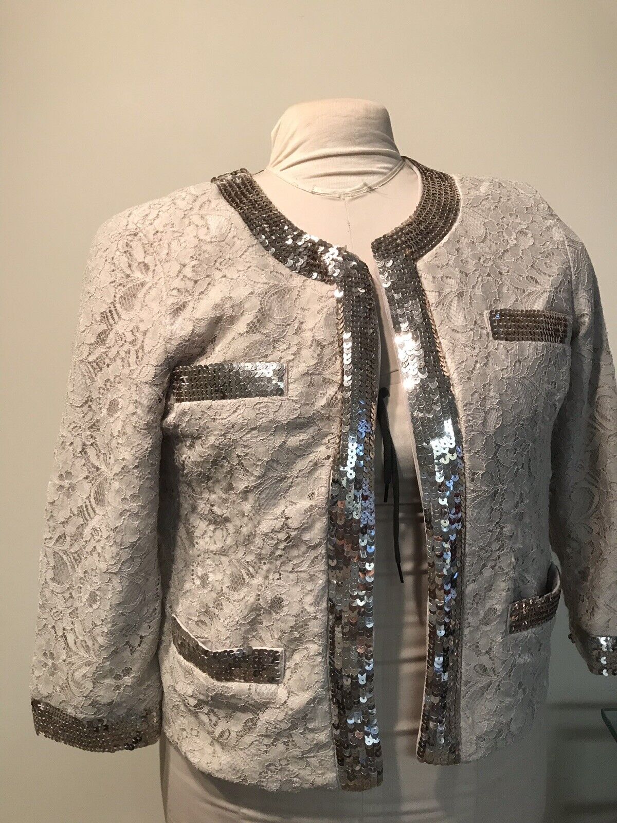 Gorgeous ELLEN TRACY  M Womans Jacket BEIGE LACE … - image 1