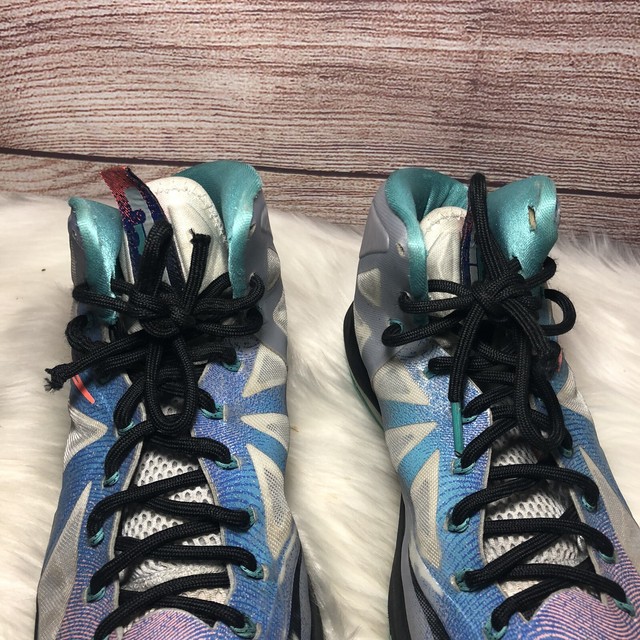 Size 9.5 - Nike LeBron 10 Pure Platinum 