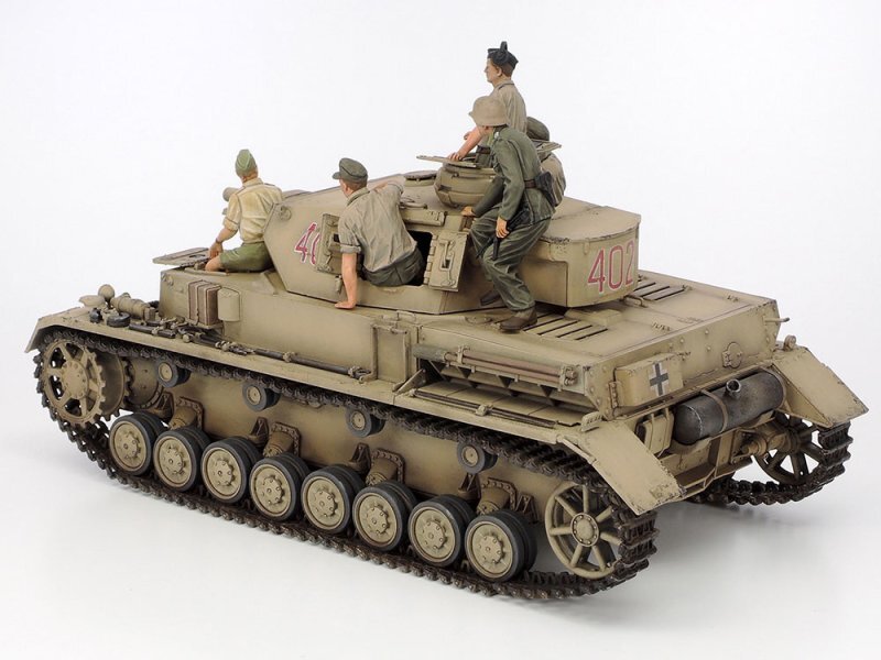 Tamiya 25208 1/35 Scale Model Kit WWII German Tank Panzer IV Ausf