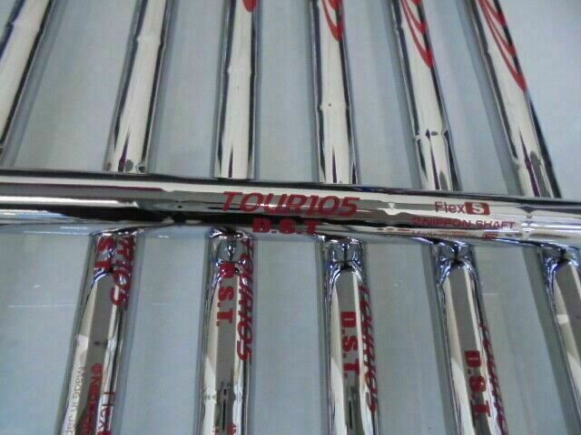 Dunlop SRIXON Z585 7PC NSPRO MODUS 3 TOUR 105 DST S-FLEX IRONS SET