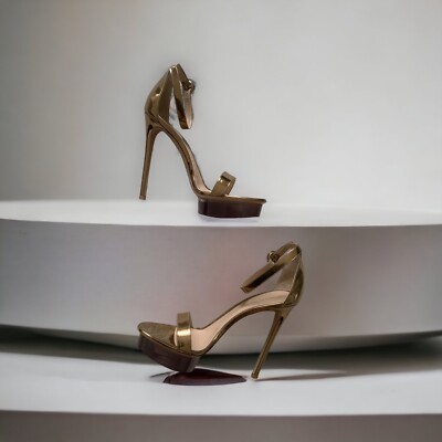 NIB Gianvito Rossi Godiva Platform Sandal Heels Size