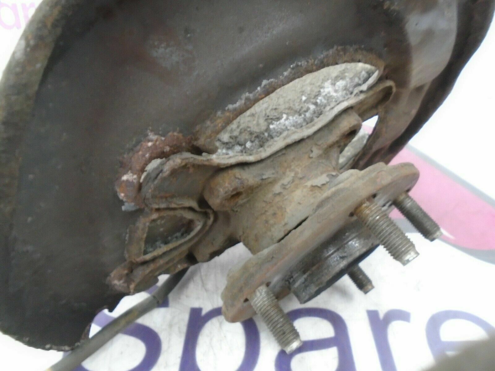 2008 LEXUS IS SE 220D OFFSIDE FRONT WHEEL HUB & BEARING WITH TRAILING