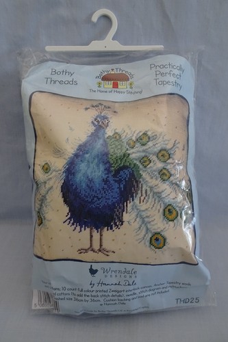 Bothy Threads Tapestry Needlepoint Kit Made in England PEACOCK BIRD THD25 Pillow
