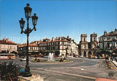 Also Gers La Place et la Basilique Ste Marie
