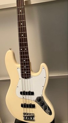 Fender American Standard Jazz Bass / E-Bassgitarre / Made in 2008 USA