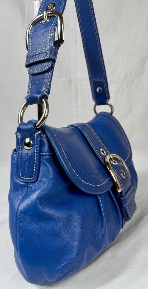 😎😎😎 De colección Coach Azul Cobalto Soho Solapa Cuero Y2K con Hebilla Bolso de Hombro F15204 Foto 3 de 4