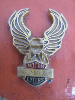 NOS Genuine original Harley Davidson Gold Custom Eagle Medallion