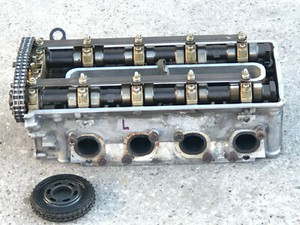 BMW 7er E38 Benzin Zylinderkopf Motor Kopf Nockenwelle 1736130 Original 1729334