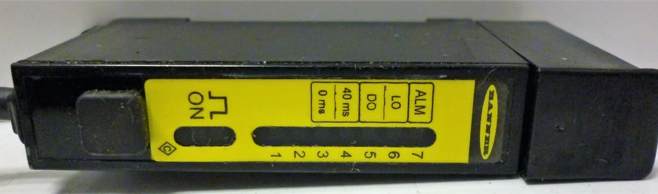 Banner Engineering D12EP6FP Plastic Fiber Optic Proximity Sensor - Image 2 of 4