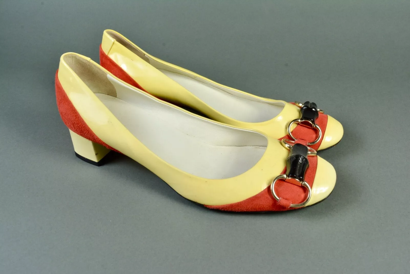 Gucci Horsebit vintage à enfiler daim et cuir verni jaune et orange femme taille 8 B