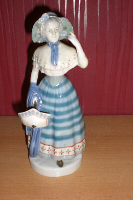 Goebel Figuraus  Porzellan Wilhelmsfeld Oeslau Biedermeier Dame aus Nachlass