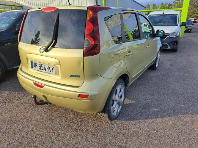 Moyeux De Roue Avant Pour Nissan Note E11 1.5 DCi 86 (K9K) 2008 - Pièce Occasion Référence 59062