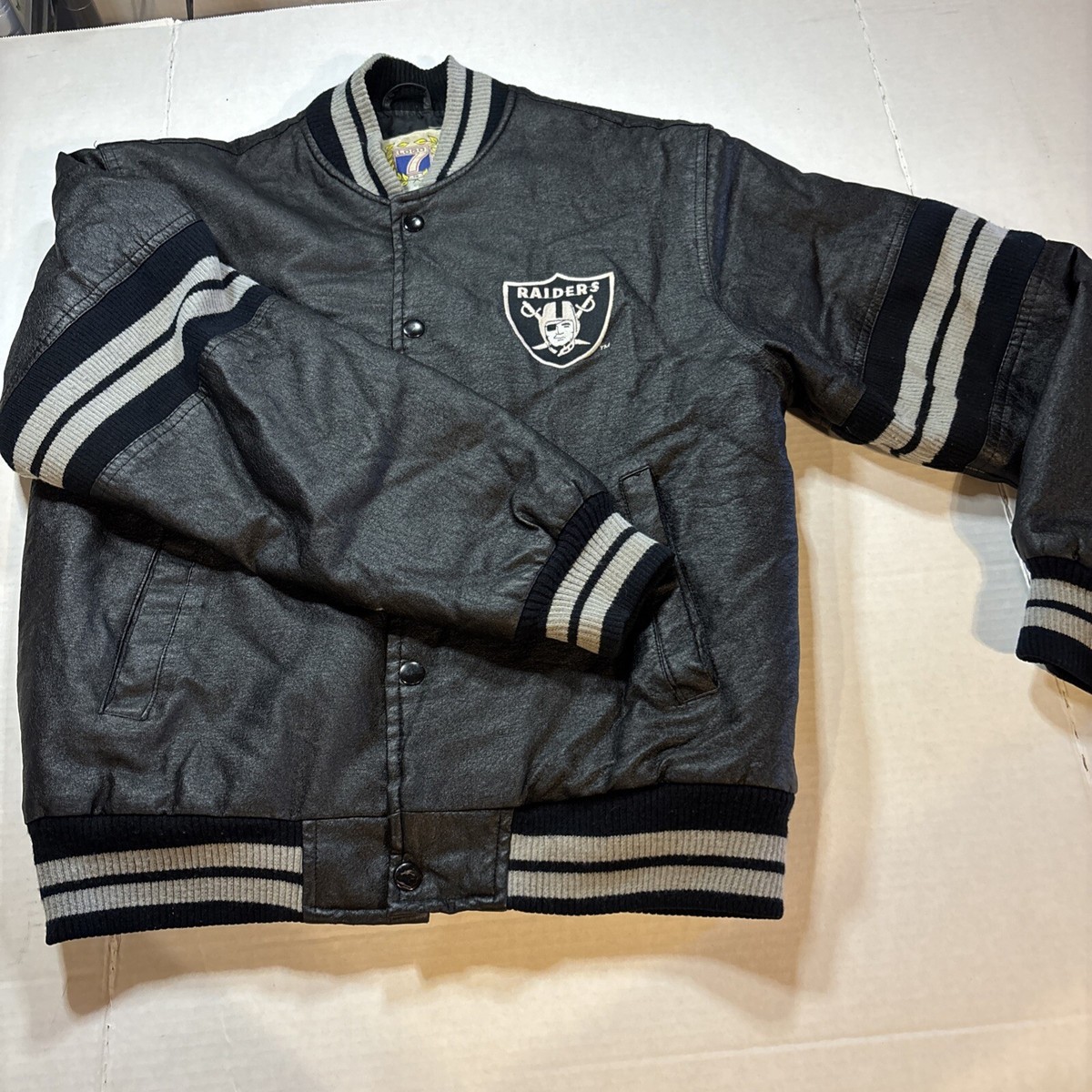Vintage 90s NFL Logo 7 Las Vegas Oakland LA Raiders Football 