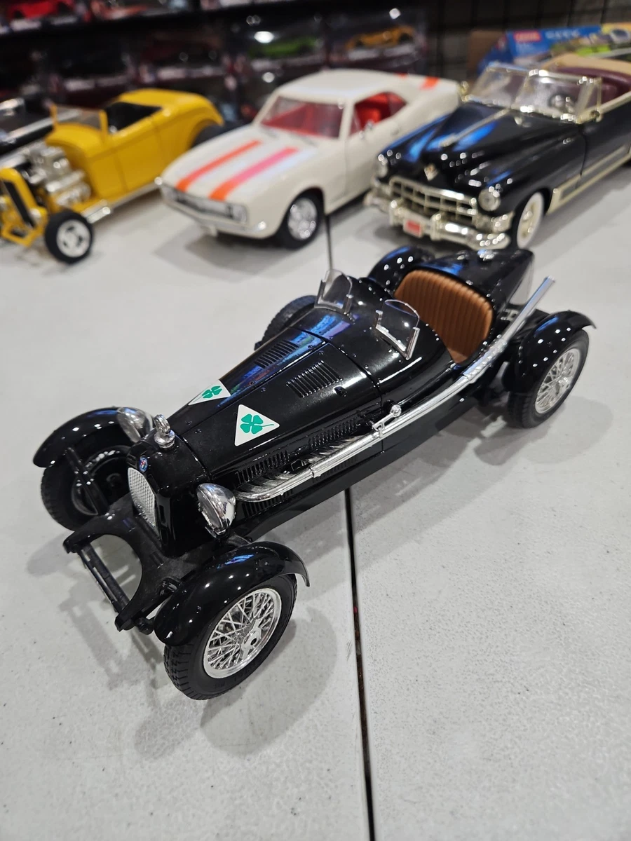 Bburago Alfa Romeo Diecast & Toy 1:18 for sale | eBay