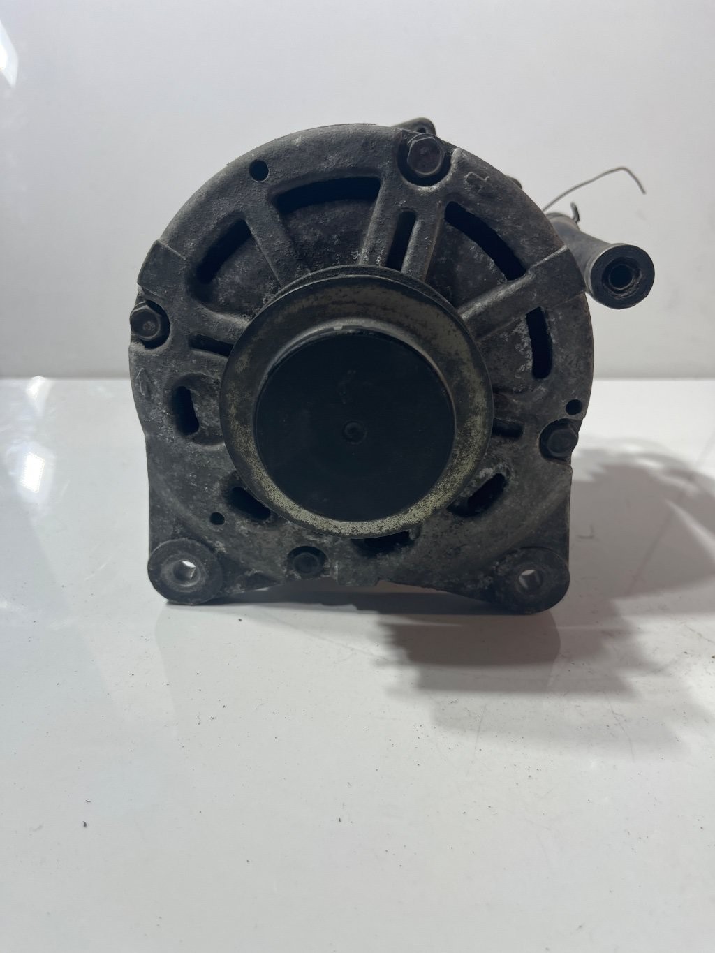 13-18 Audi A8 D4 Water Cooled Alternator Generator Pump 079903015Q Oem