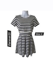 Forever 21 navy/white striped skater dress Short Sleeve Round Neck Size S NEW