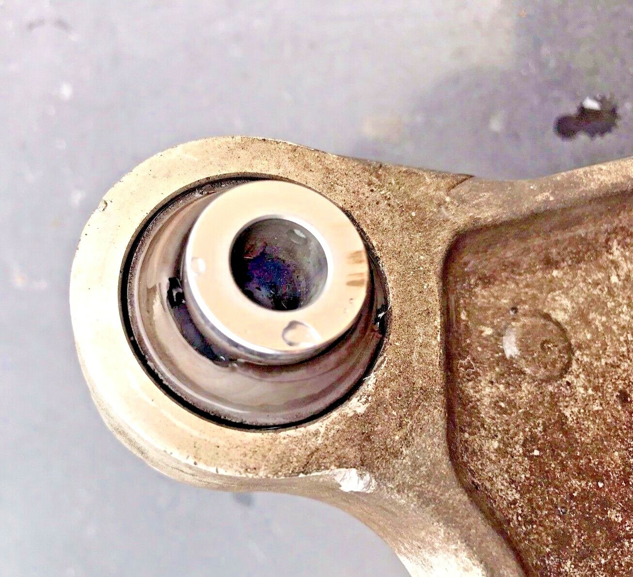 Ferrari 200945, 360 430 Front Upper Control Arm, 612 Left Rear Upper Control Arm
