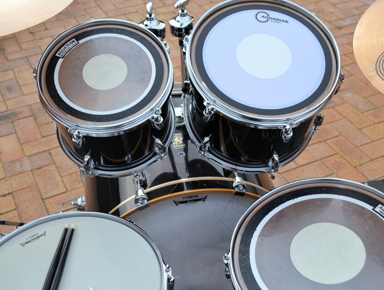 YAMAHA DRUM KIT + STANDS + CYMBALS eBay