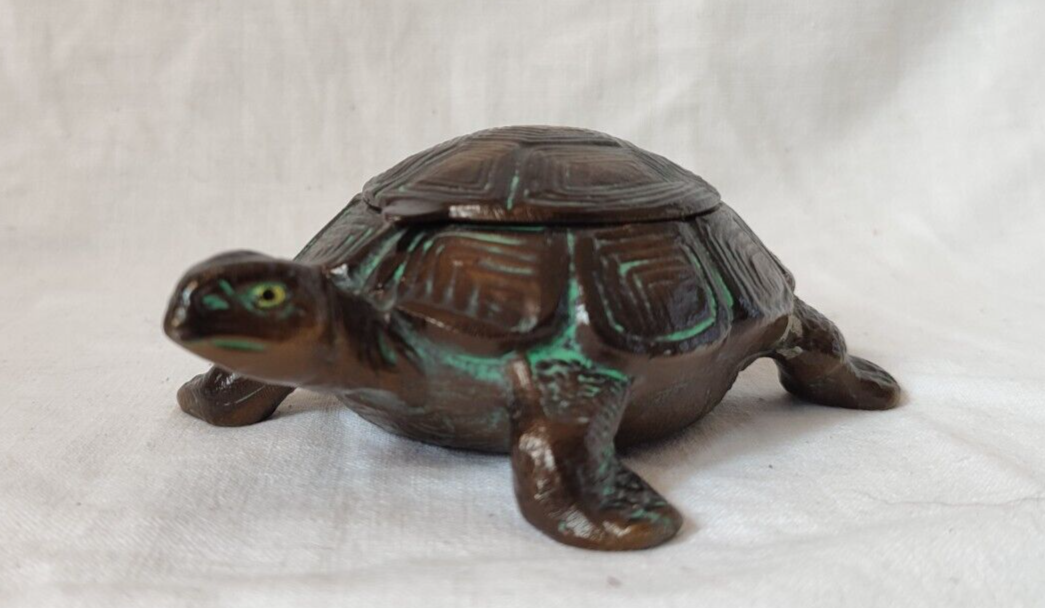 2 Stück Räucherstäbchenhalter In Schildkröten-Form | Antik-Bronze Finish | Handgefertigt | Für Meditation & Raumduft