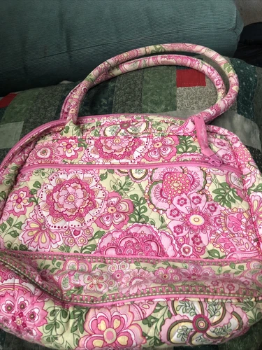 Vera Bradley Purse ￼Genuine Vera purse With Out Tags