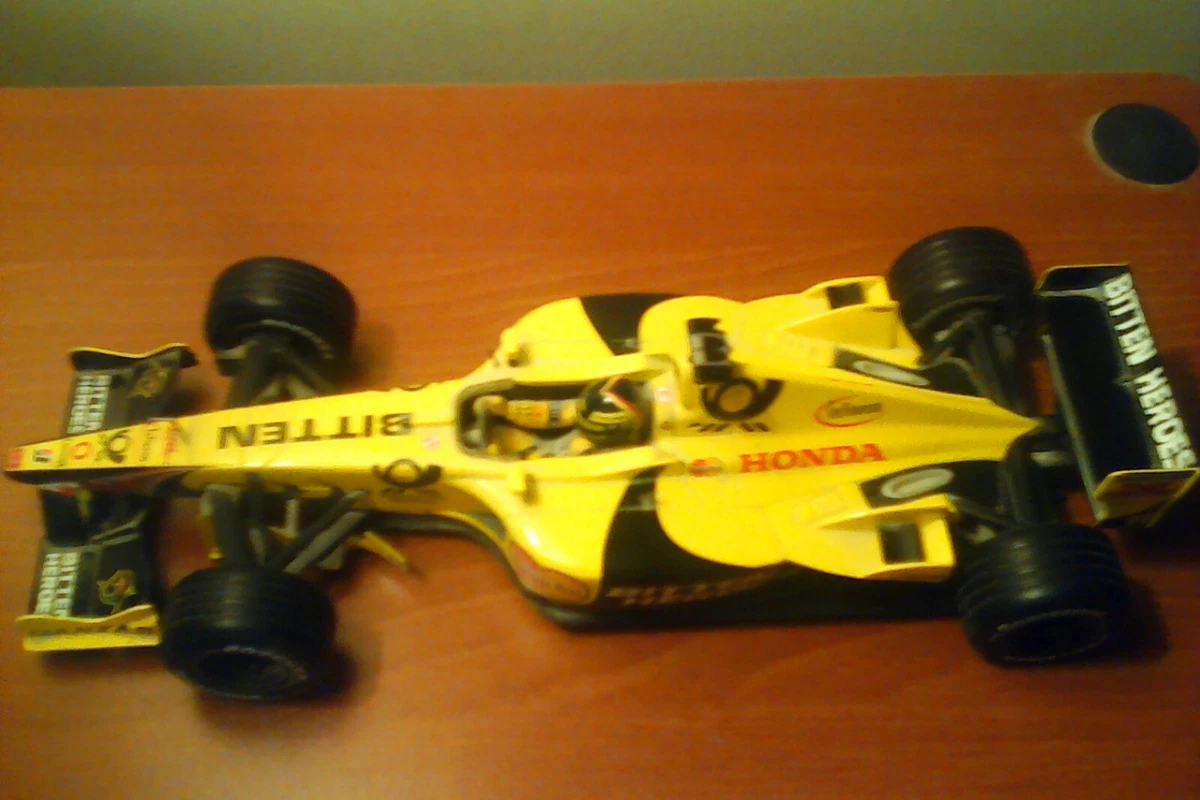 JORDAN EJ11 scale1:10 ラジコン〜ホンダ Jordan Honda EJ11 1/10スケール ラジコン（絶版商品）