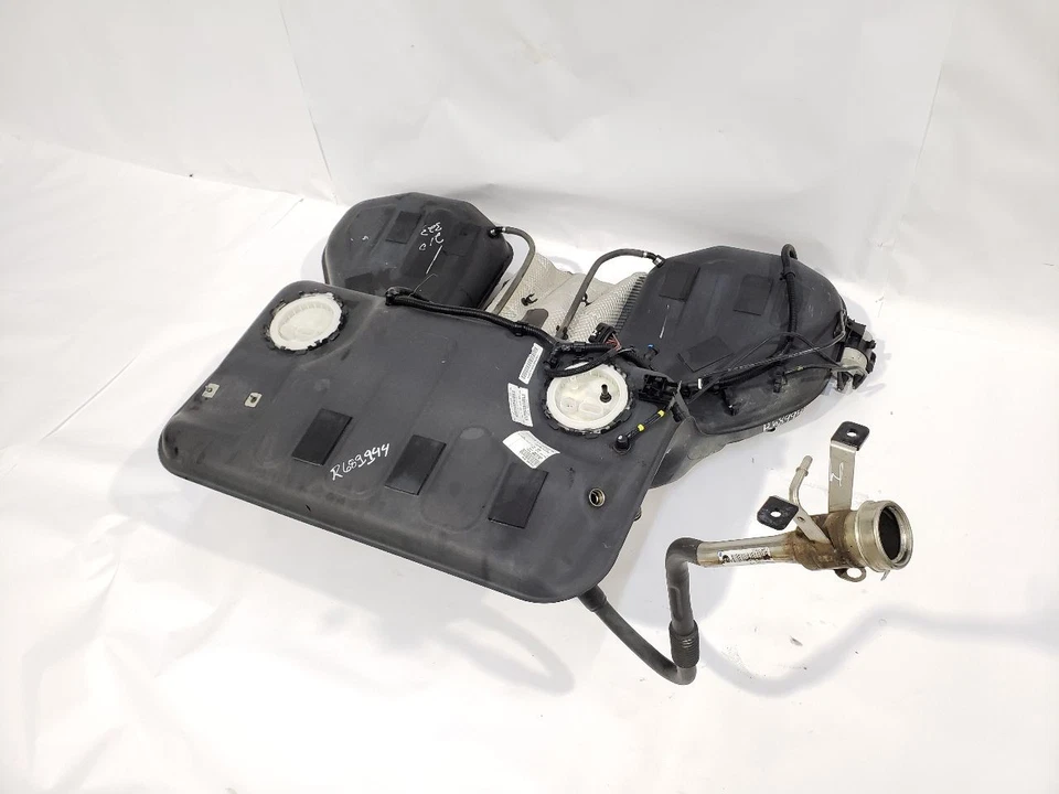 Tanque de combustible con bomba y transmisor OEM Audi S8 2007 2008 2009 Foto 2 de 4