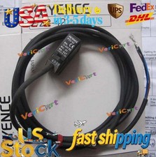 KEYENCE PZ2-42 Fiber Optic Sensors PZ242 New In Box One Free Shipping