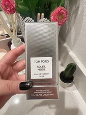 Tom Ford SOLEIL NEIGE Eau De Parfum Spray - Size 1 Oz. / 30mL SEALED