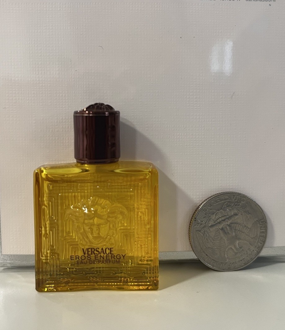 Versace Men's EROS ENERGY EDP Travel MINI Splash 0.17 oz 5 mL NEW