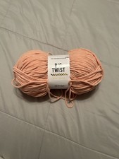 Big Twist Value Light Rose Dye lot 650196