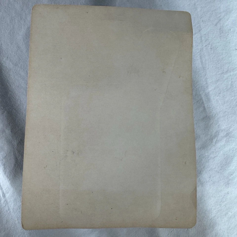 VTG NOS Versatile Ford New Holland Red Trans/axial 2000 1:64 NEW Unpunched Card - Image 2 of 4