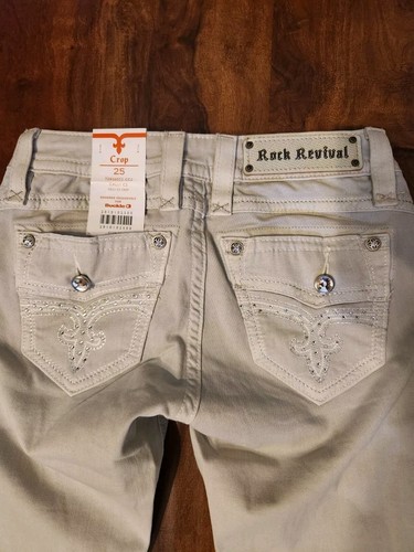 Neu mit Etikett Rock Revival kurze Damenjeans Größe 25x25 - Bild 2 von 7