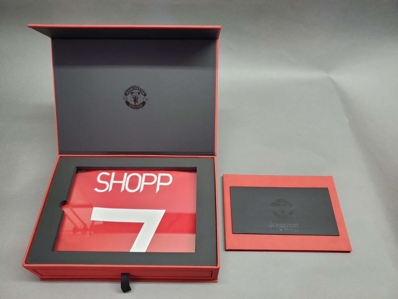 Authentic Manchester United Ronaldo #7 2019-2021 Custom Name Jersey "Shopp"