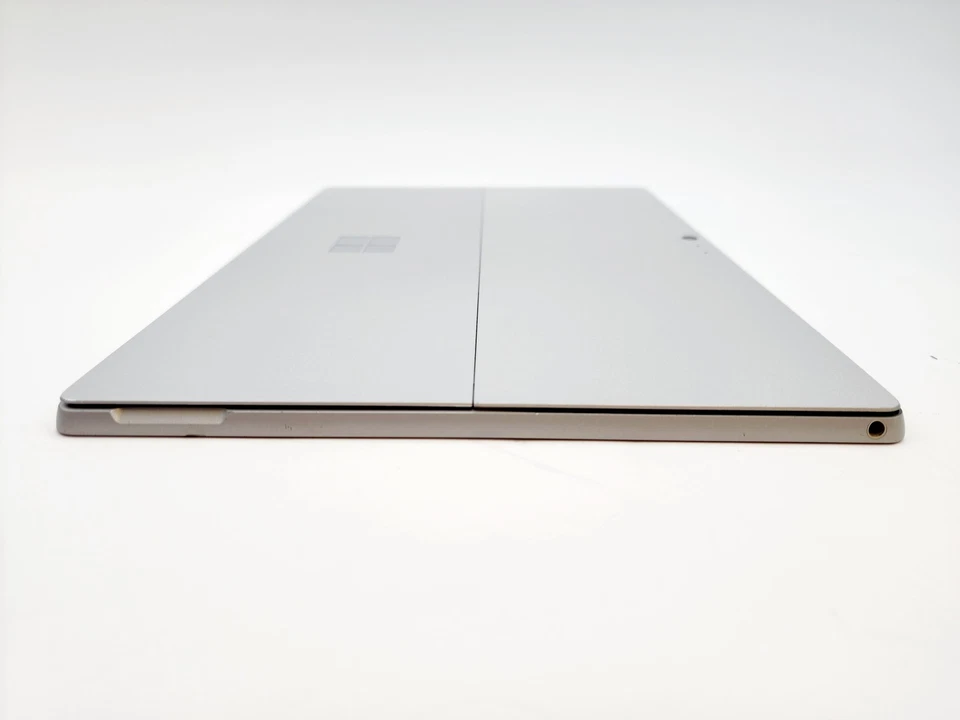 Microsoft Surface Pro 5 12.3" 1796 i5 4GB RAM 128GB SSD Faulty Camera Grade C - Image 3 of 4