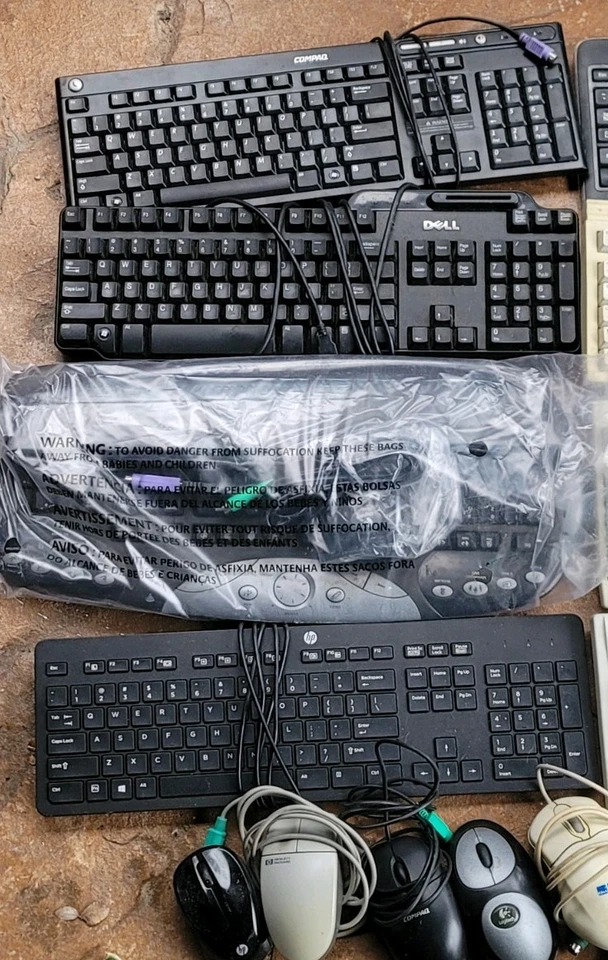 Vintage + USB Tastatur & Maus Posten Istzustand 14 Tastaturen 5 Mäuse PS/2, USB Wireless - Bild 3 von 4