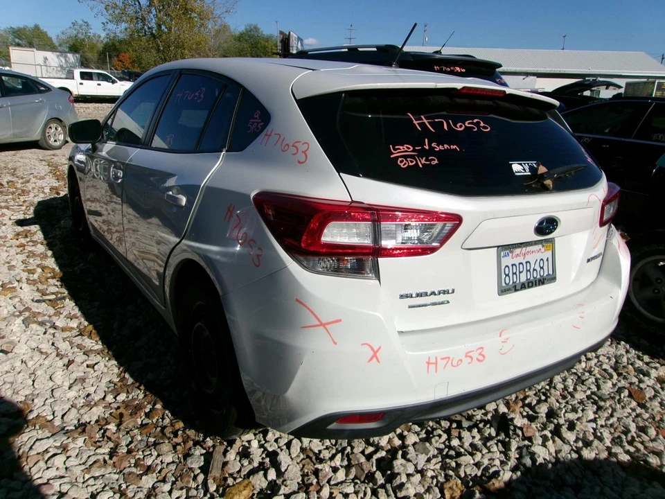 Used Front Left Lower Lower Control Arm Front fits: 2018 Subaru Impreza Front Le Foto 3 de 4