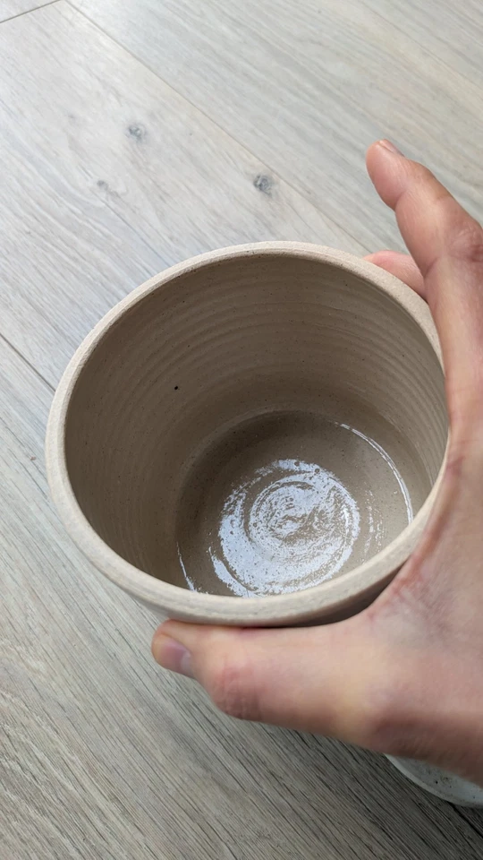 Handmade rustic ceramic small storage jar with lid - Image 3 of 4