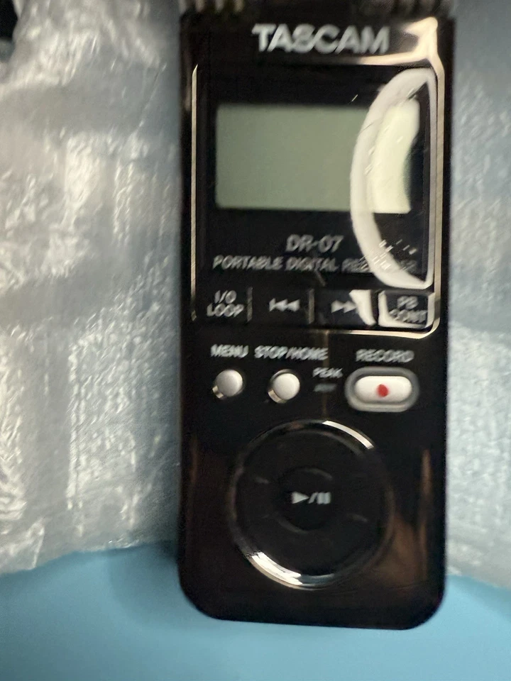 TASCAM DR-07 Portable Digital Recorder USB cable, SD Micro BRAND NEW IN BOX - Image 4 of 4